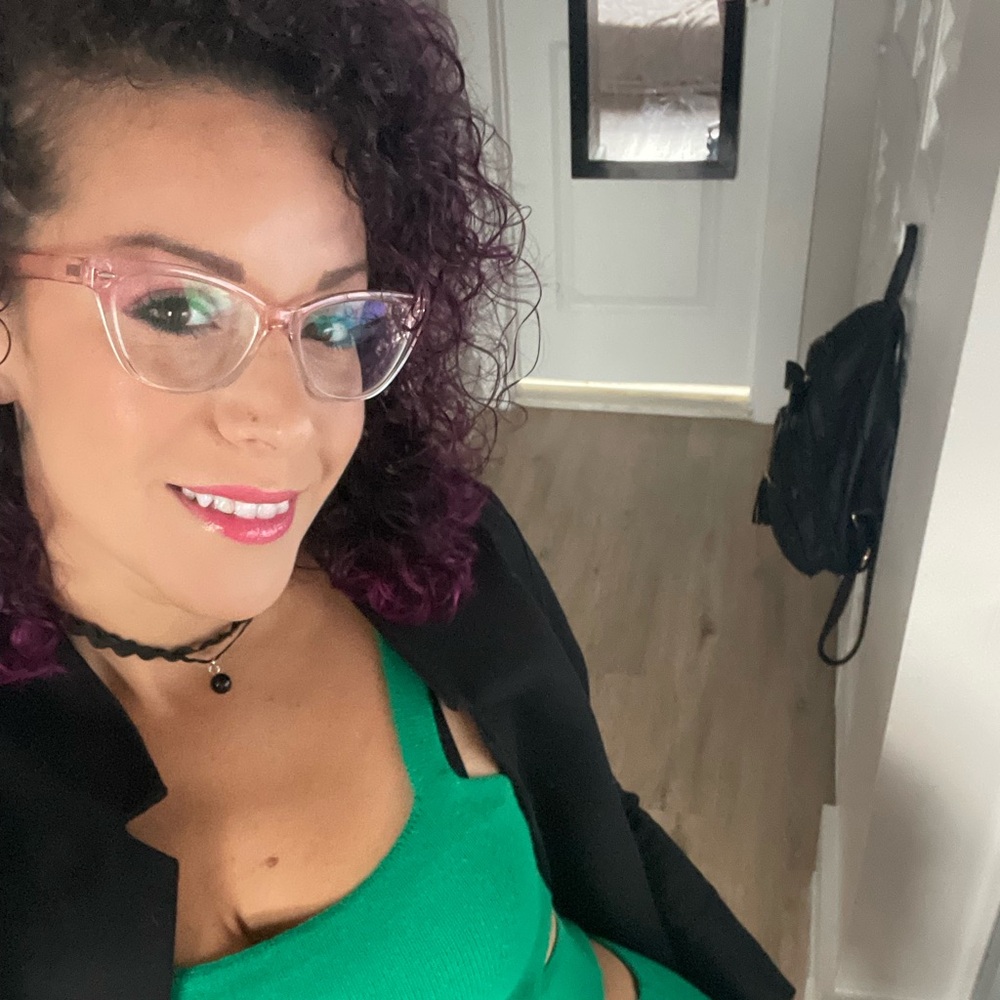 Meet your Posher, Taileen